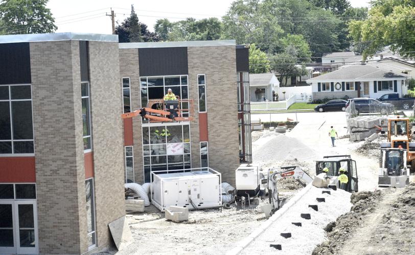 Starbuck School under construction