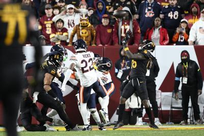 Bears Commanders Football