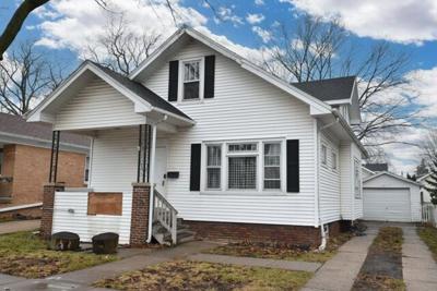 4 Bedroom Home in Racine - $225,000